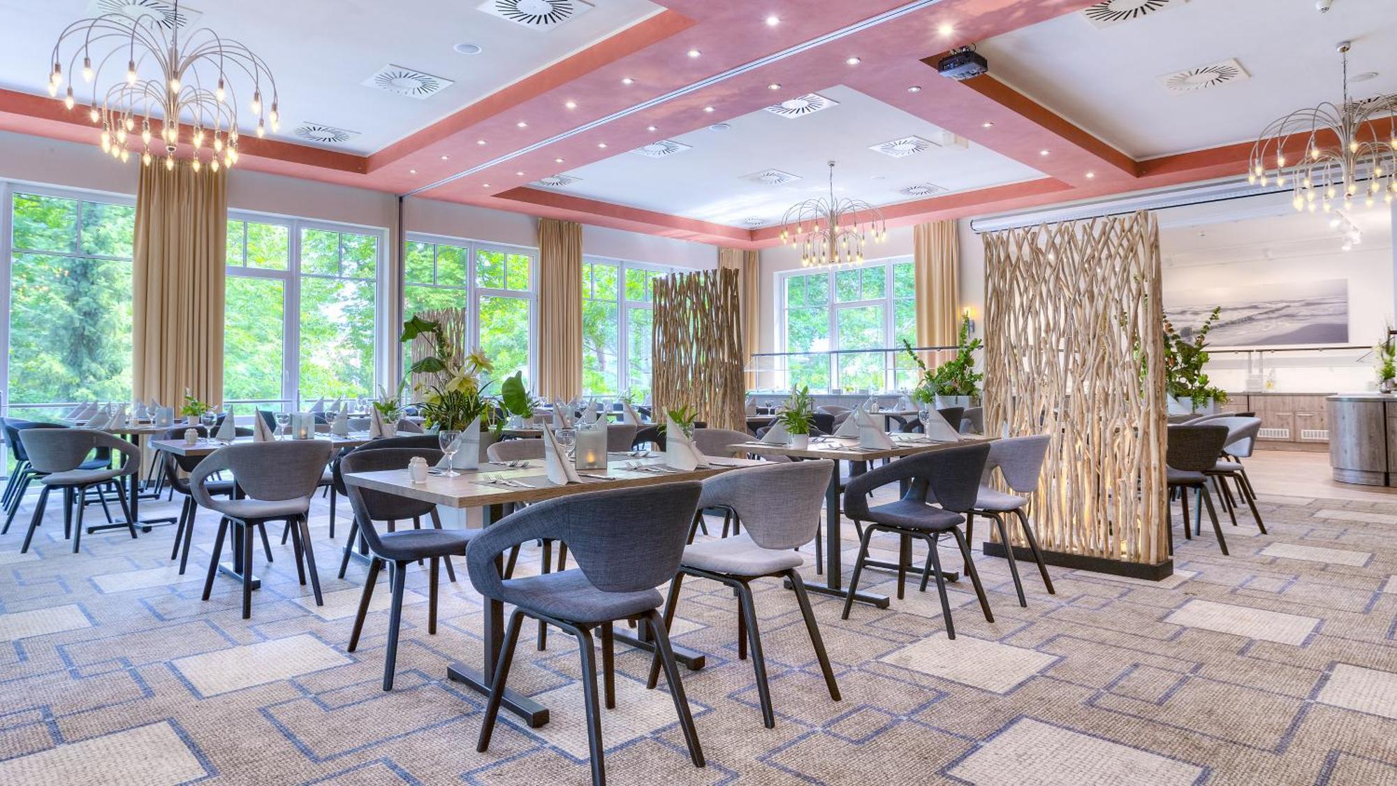 Ostseehotel Villen Im Park - Ein Rovell Hotel Heringsdorf Zewnętrze zdjęcie