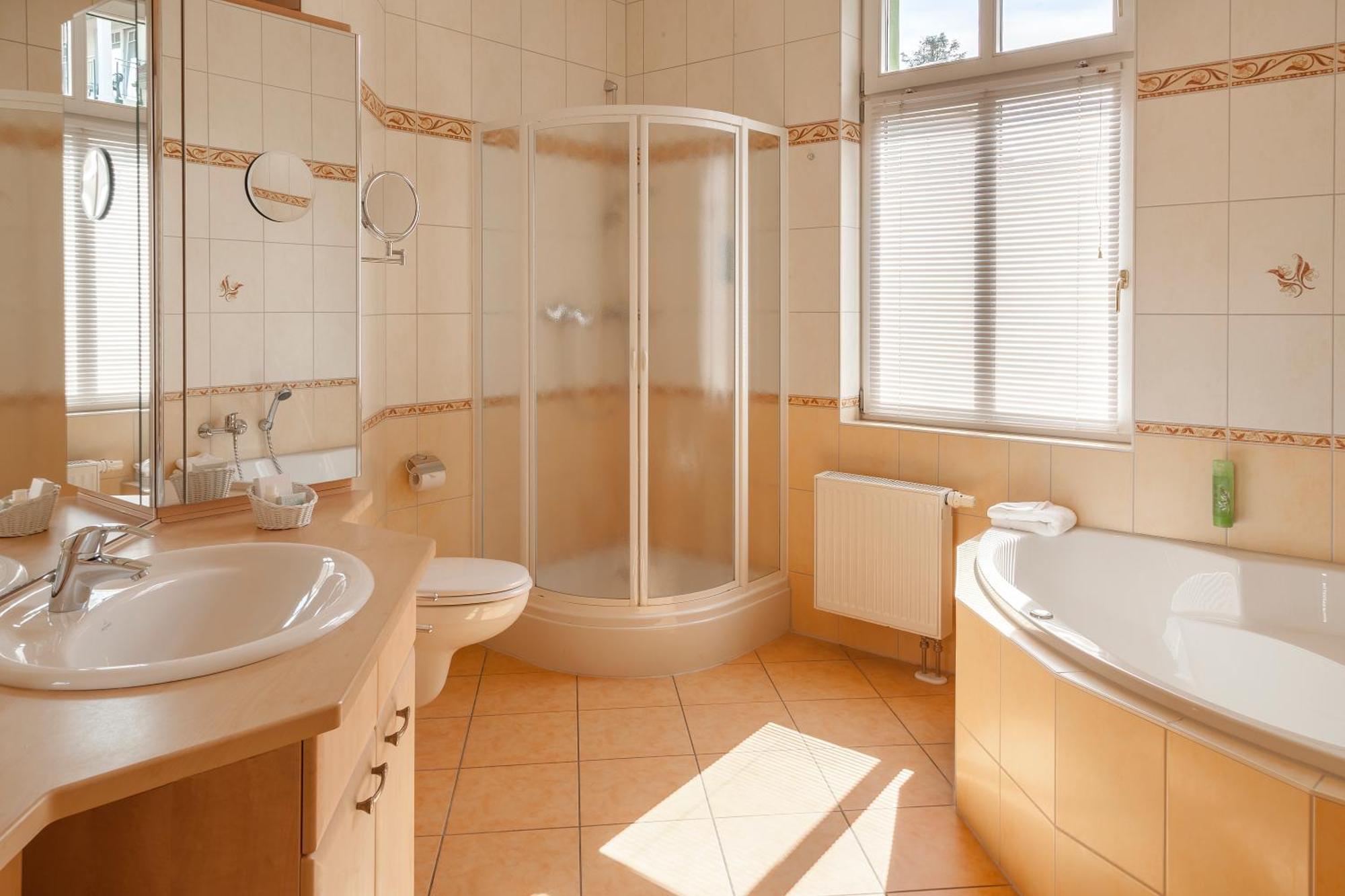 Ostseehotel Villen Im Park - Ein Rovell Hotel Heringsdorf Zewnętrze zdjęcie