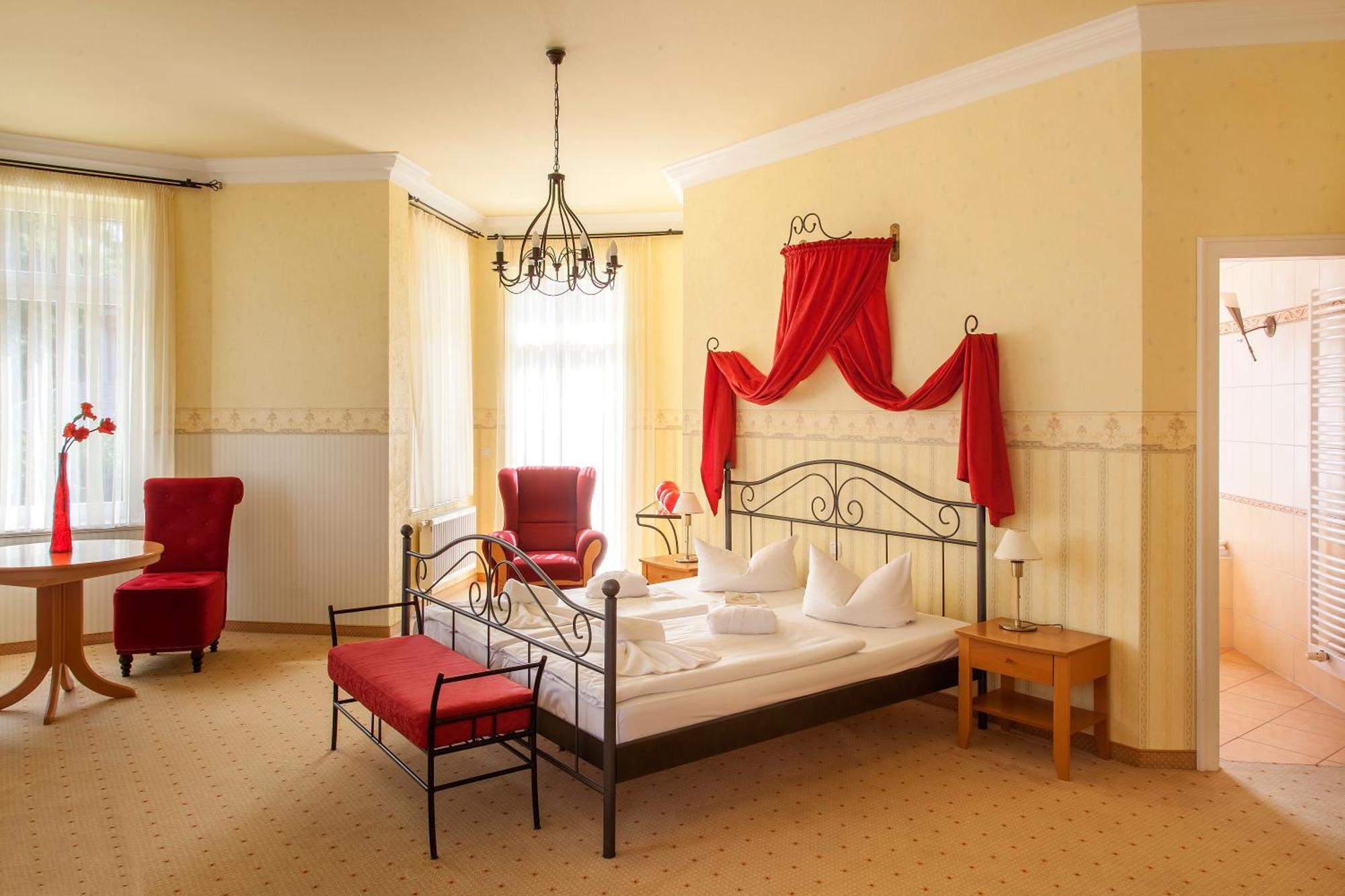 Ostseehotel Villen Im Park - Ein Rovell Hotel Heringsdorf Zewnętrze zdjęcie